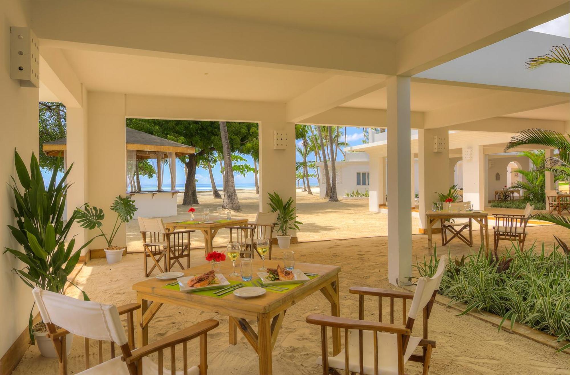 Diamonds Mapenzi Beach Kiwengwa  Exterior photo